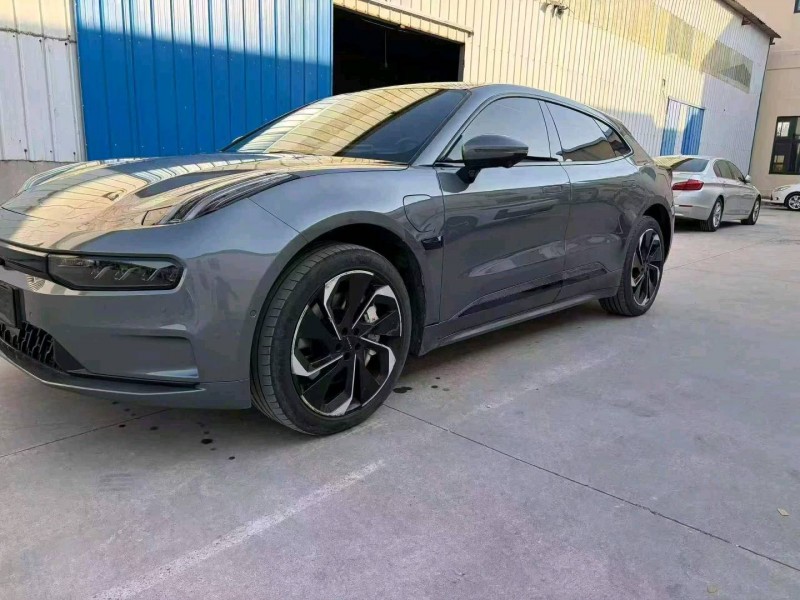 新乡24年极氪汽车0014