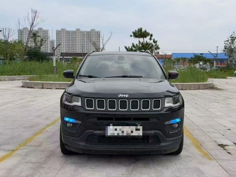菏泽19年Jeep指南者1