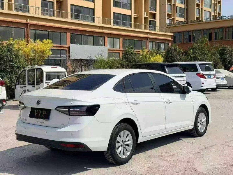 潍坊25年大众朗逸7