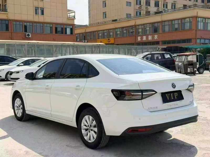 潍坊25年大众朗逸9