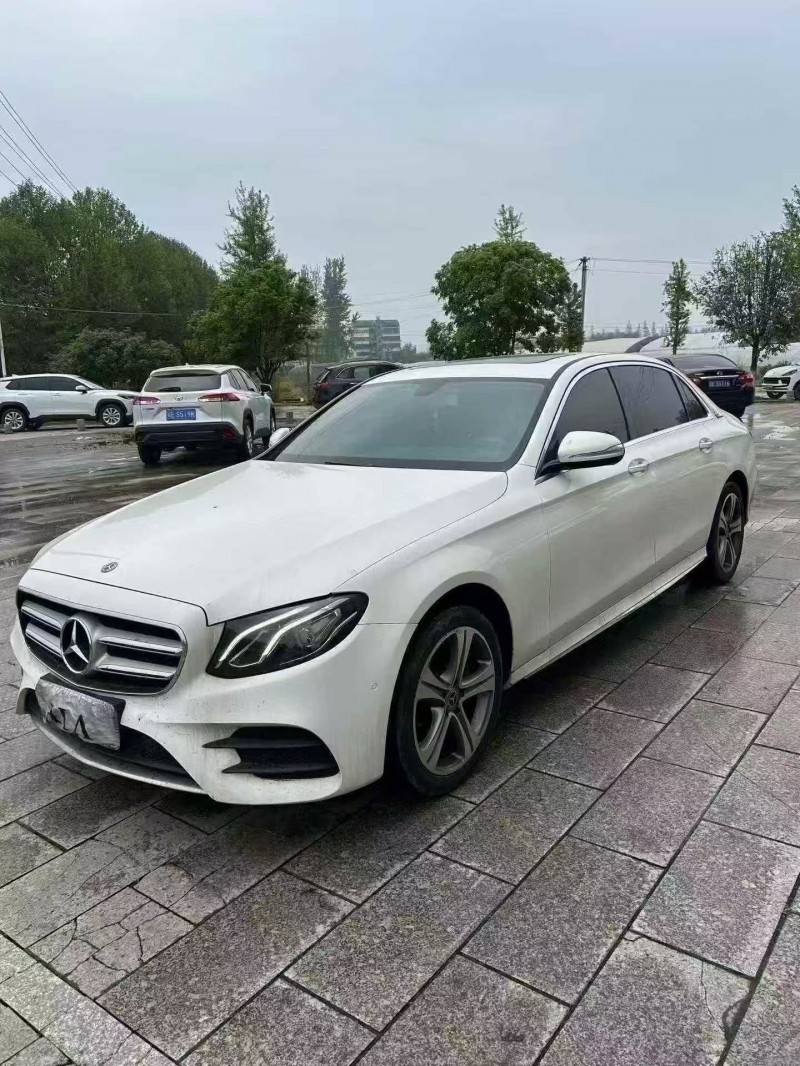 武汉19年奔驰E2