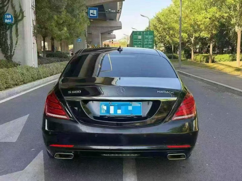 济南15年奔驰S9