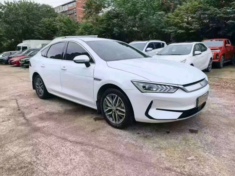 长沙25年比亚迪秦2