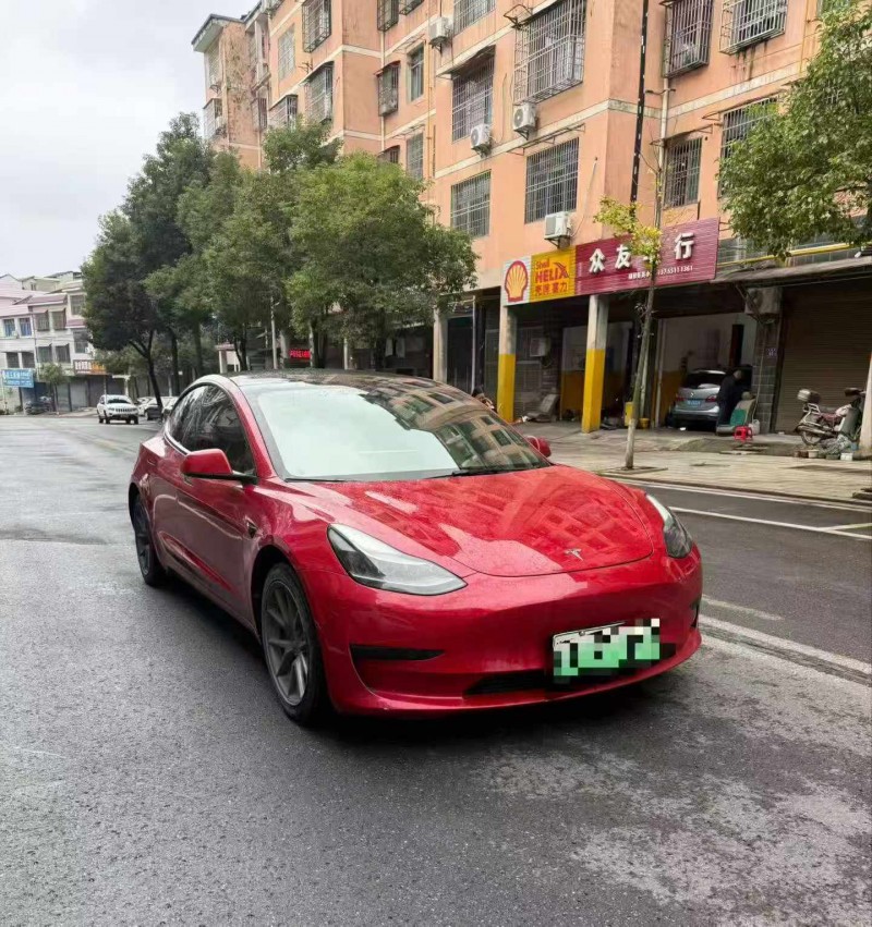 常德23年特斯拉MODEL 32