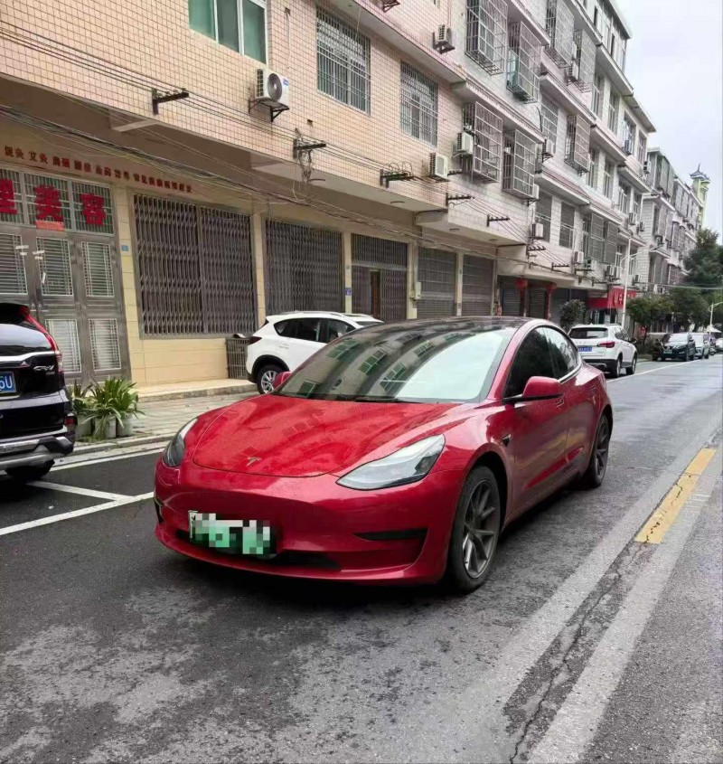 常德23年特斯拉MODEL 33