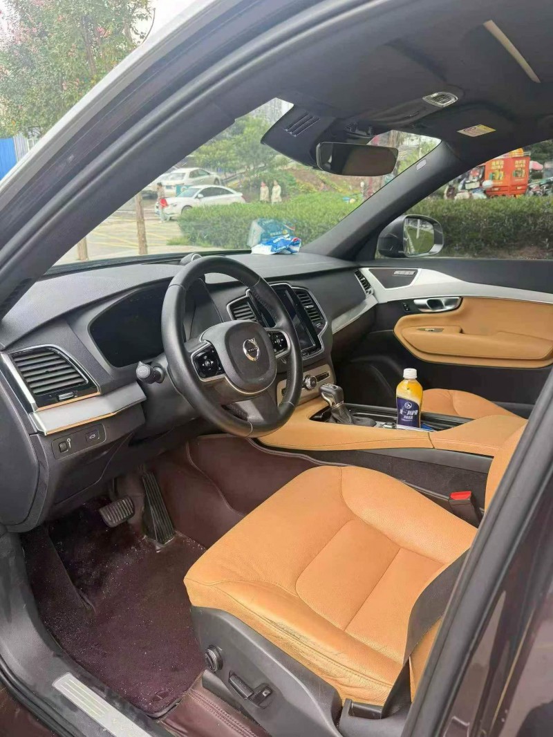 重庆18年沃尔沃XC906