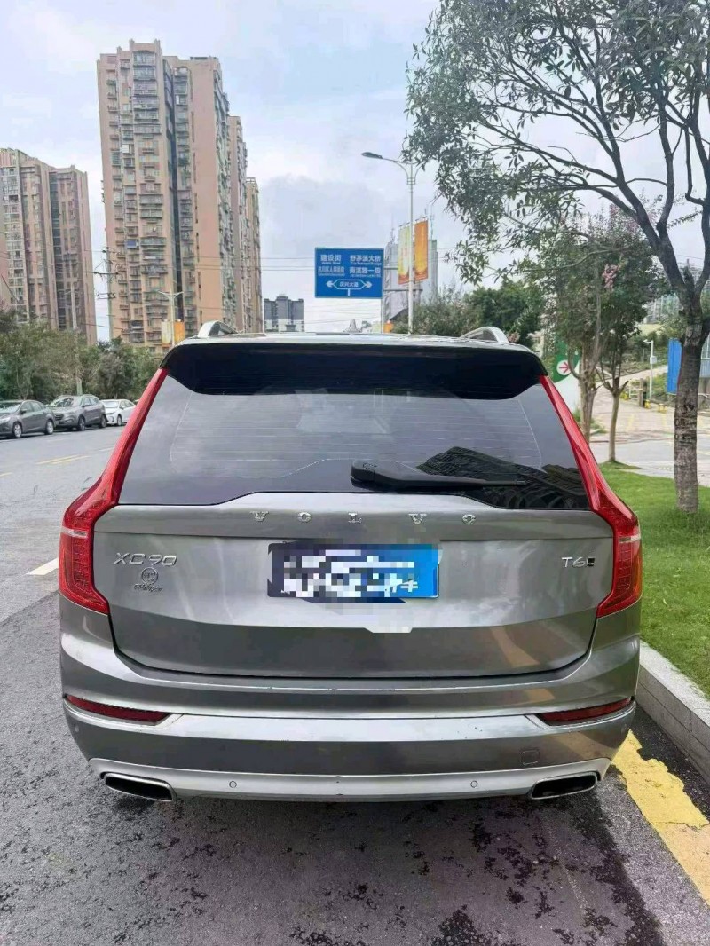 重庆18年沃尔沃XC909