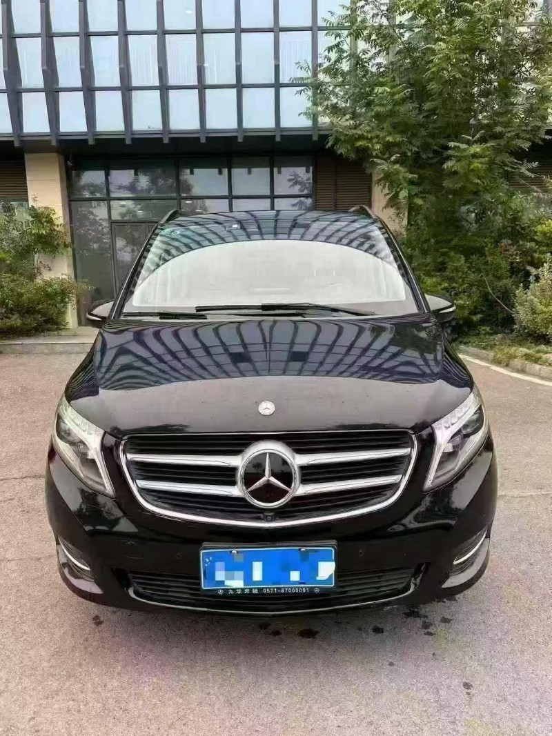 常州17年奔驰V1