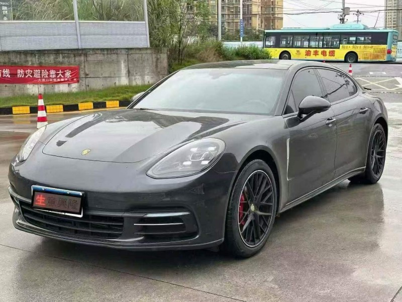 宜昌18年保时捷帕拉梅拉2