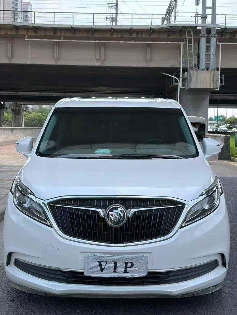 新乡18年别克GL81