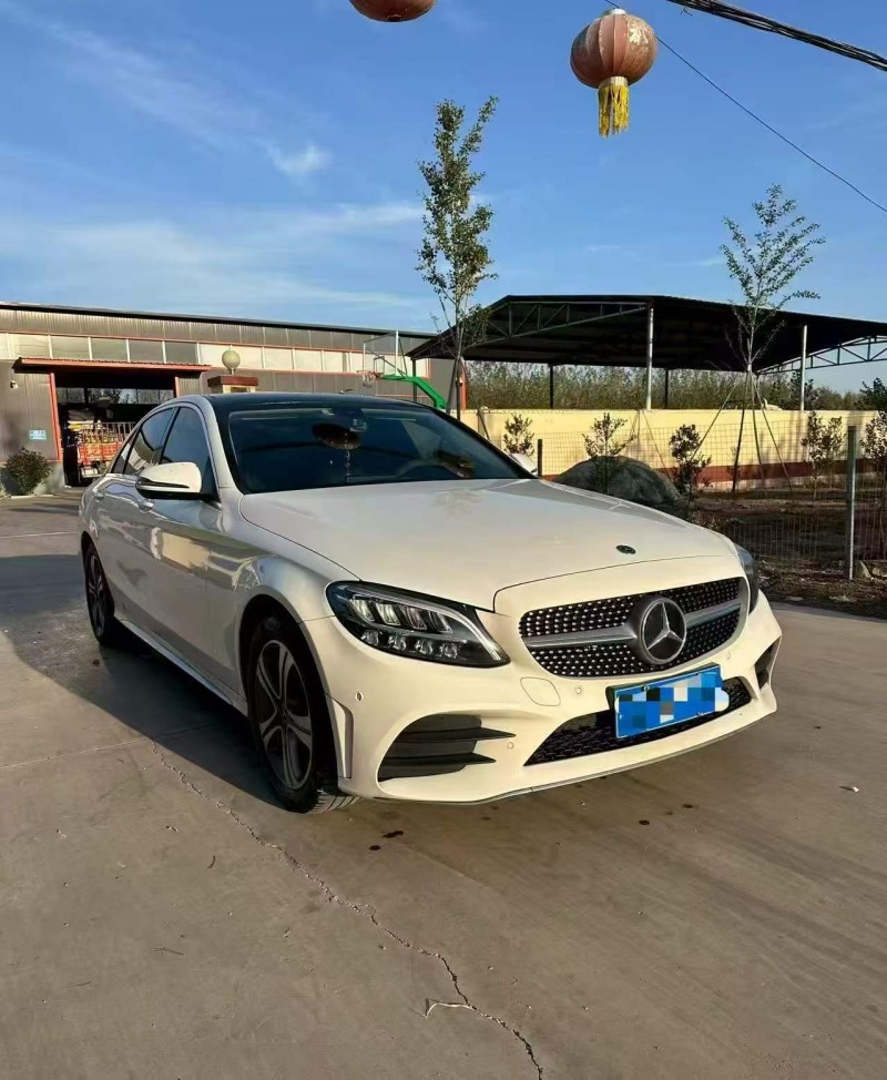 潍坊21年奔驰C2