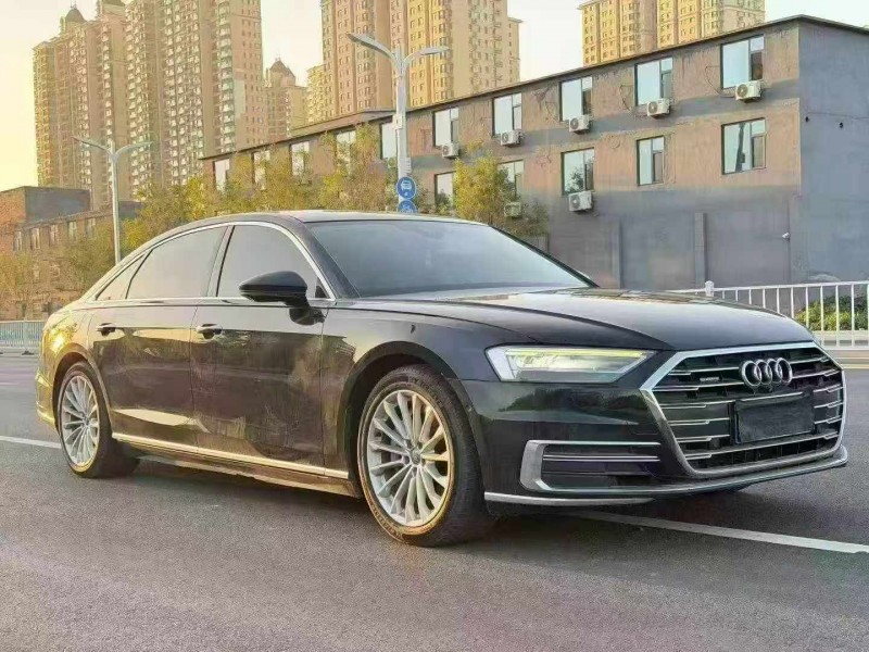 邢台19年奥迪A8L3