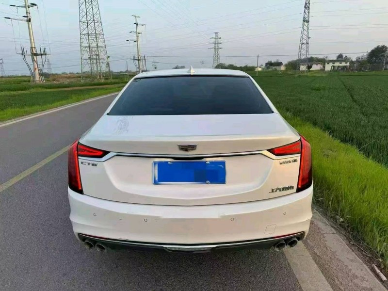 邢台21年凯迪拉克CT64