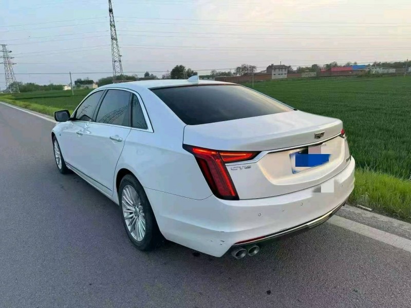 邢台21年凯迪拉克CT66