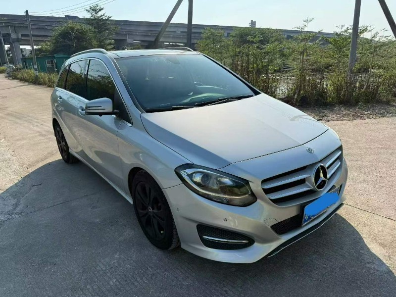 中山18年奔驰B2