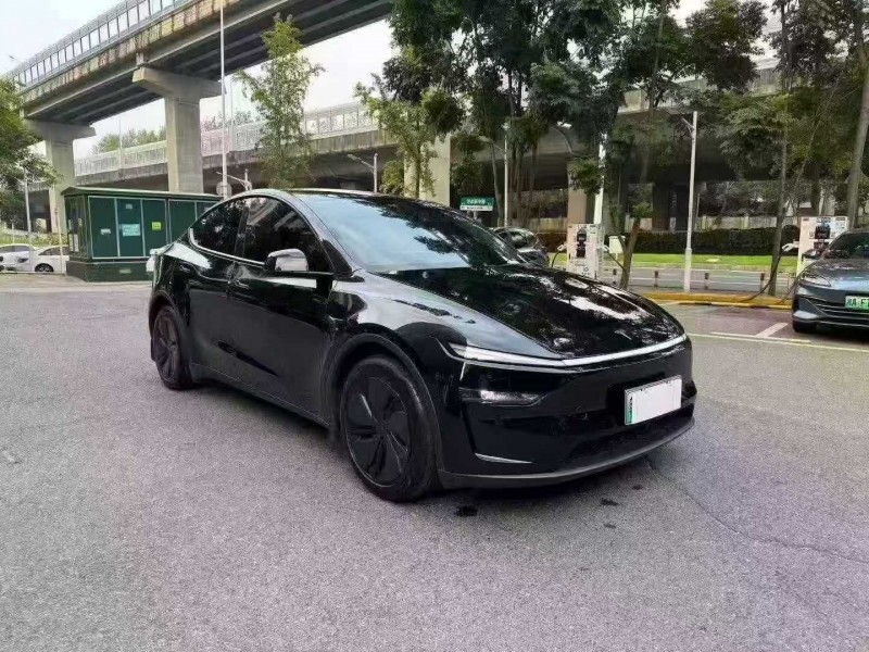 广州25年特斯拉MODEL Y3