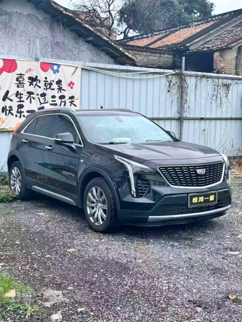广州20年凯迪拉克XT42