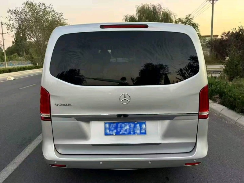 潍坊17年奔驰V9