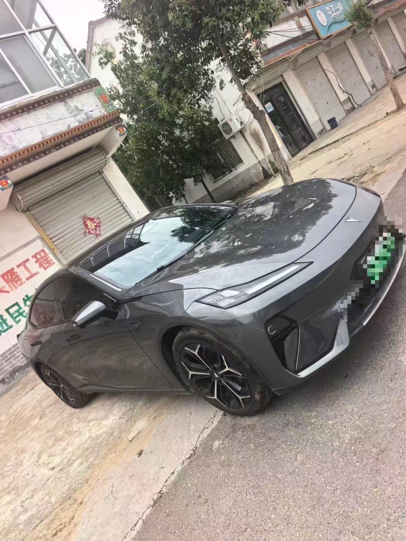 菏泽25年长安汽车深蓝3