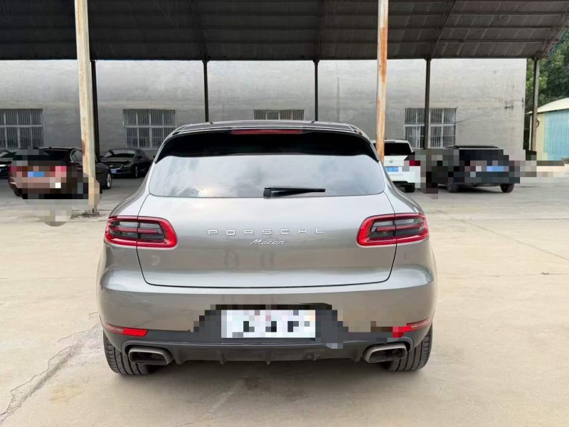 聊城17年保时捷Macan9