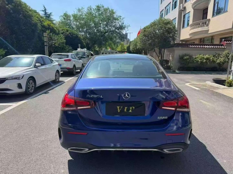 湘潭19年奔驰A8