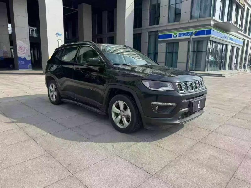 南通17年Jeep指南者2