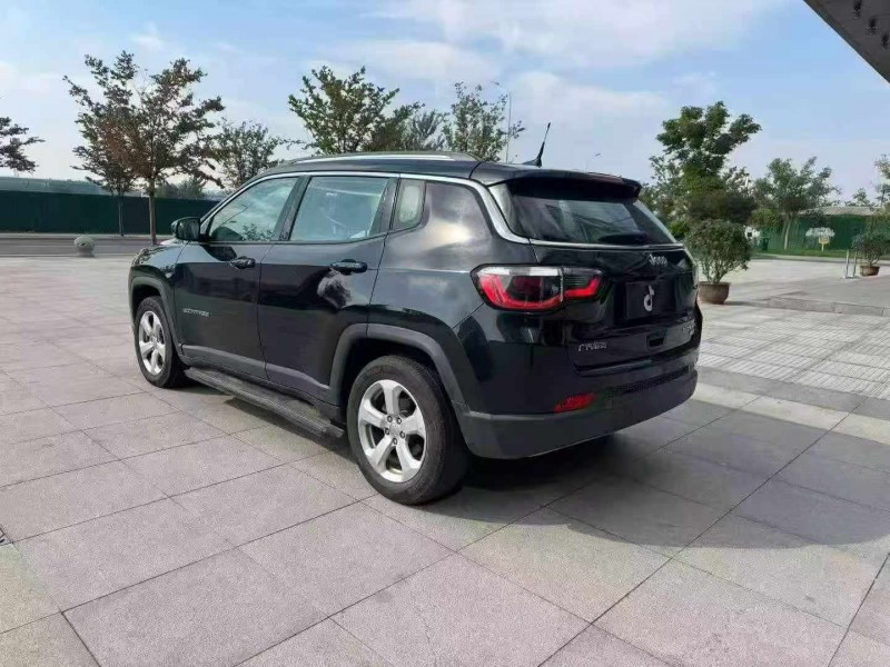 南通17年Jeep指南者7