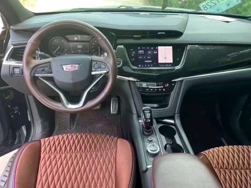 东营21年凯迪拉克XT68