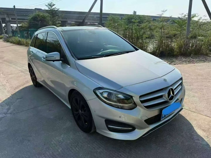 中山18年奔驰B2