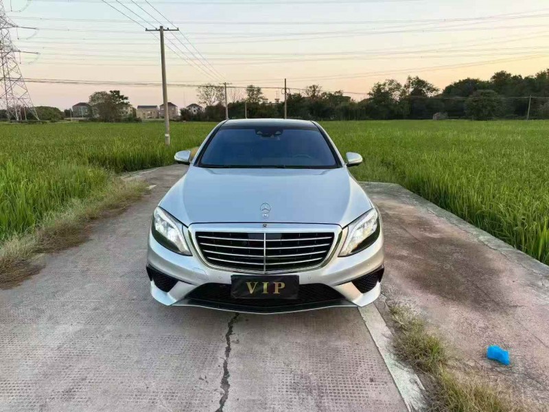 温州17年奔驰AMG1