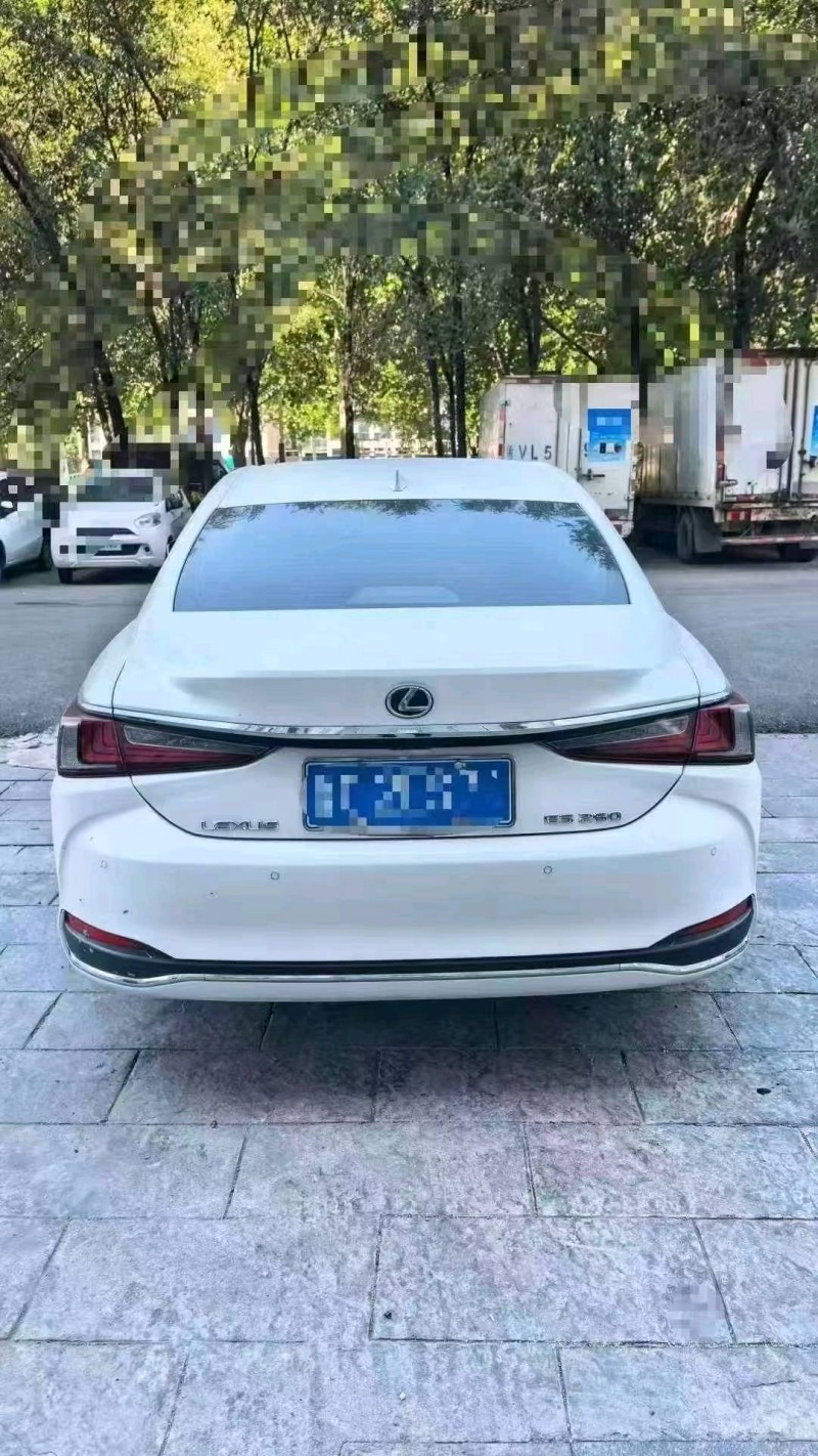 潍坊23年雷克萨斯ES4