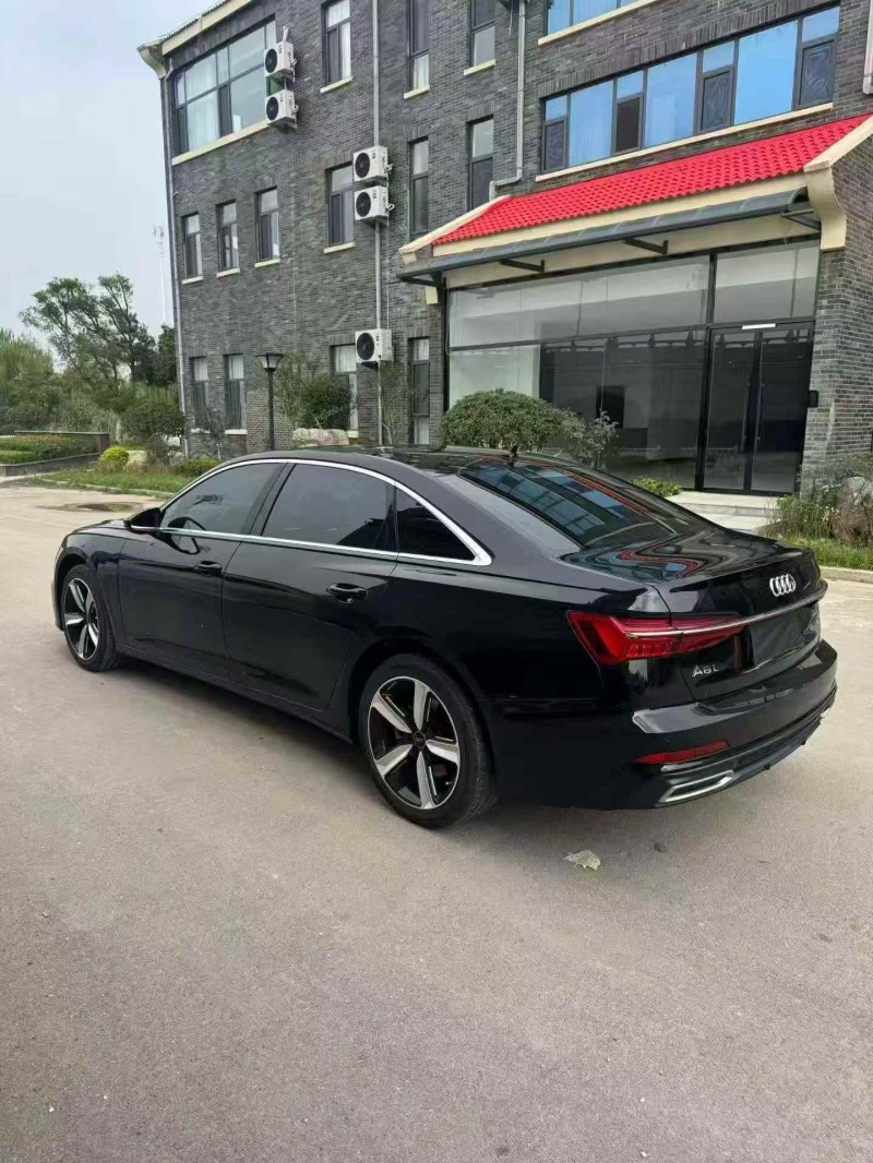 烟台21年奥迪A6L8