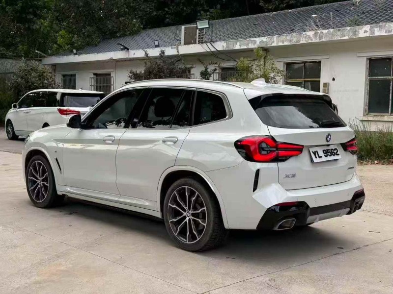郑州22年宝马X38