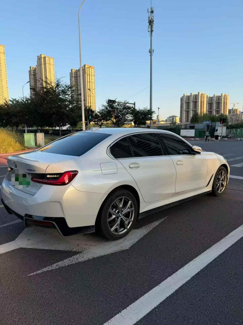 东营25年宝马I38
