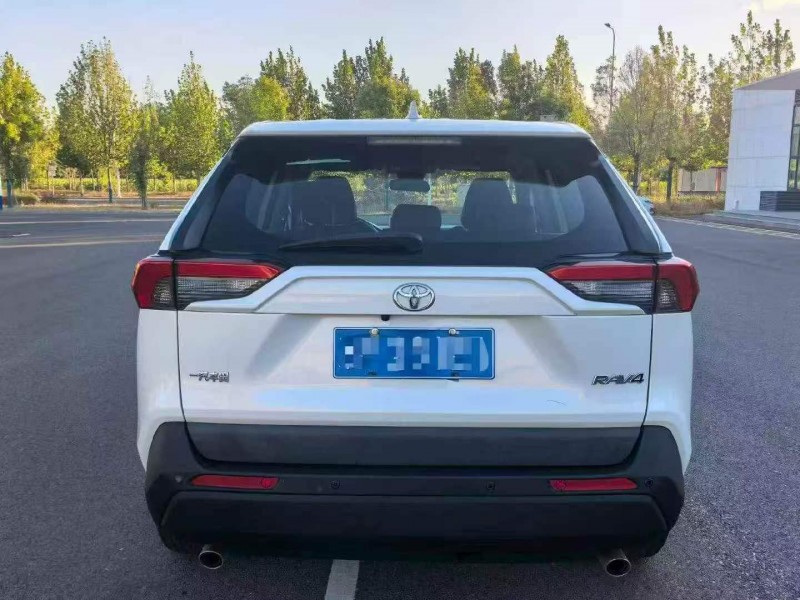 天津20年丰田RAV49