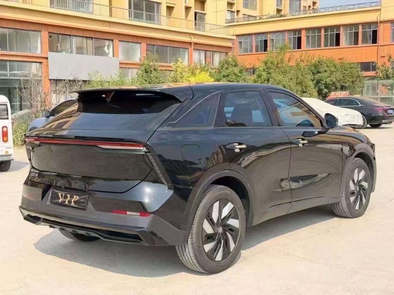 东营23年启辰大V6