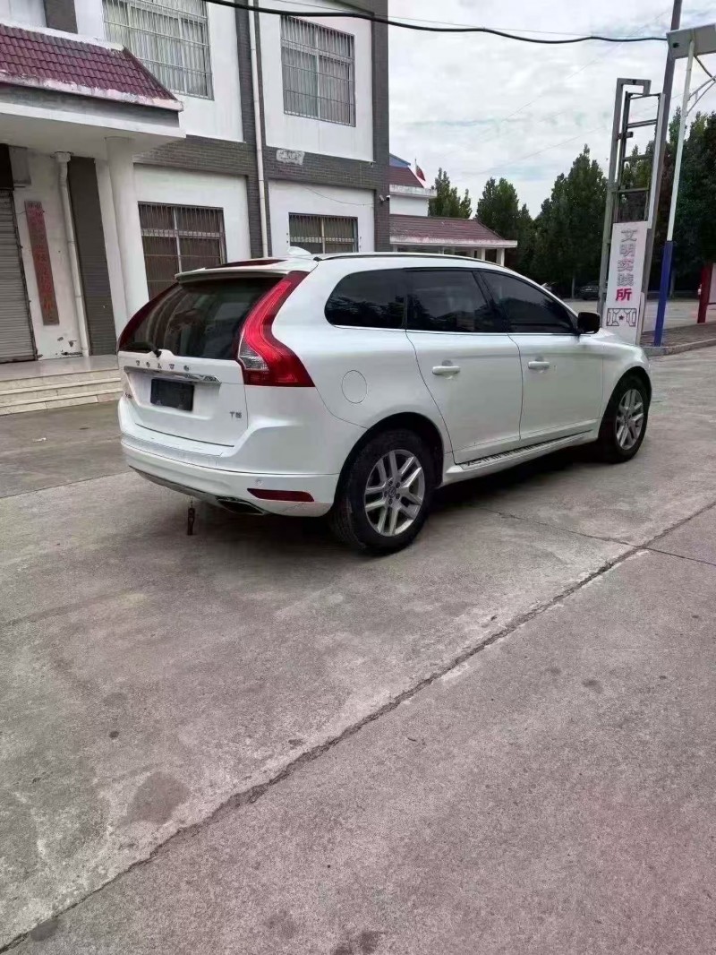 烟台16年沃尔沃XC604
