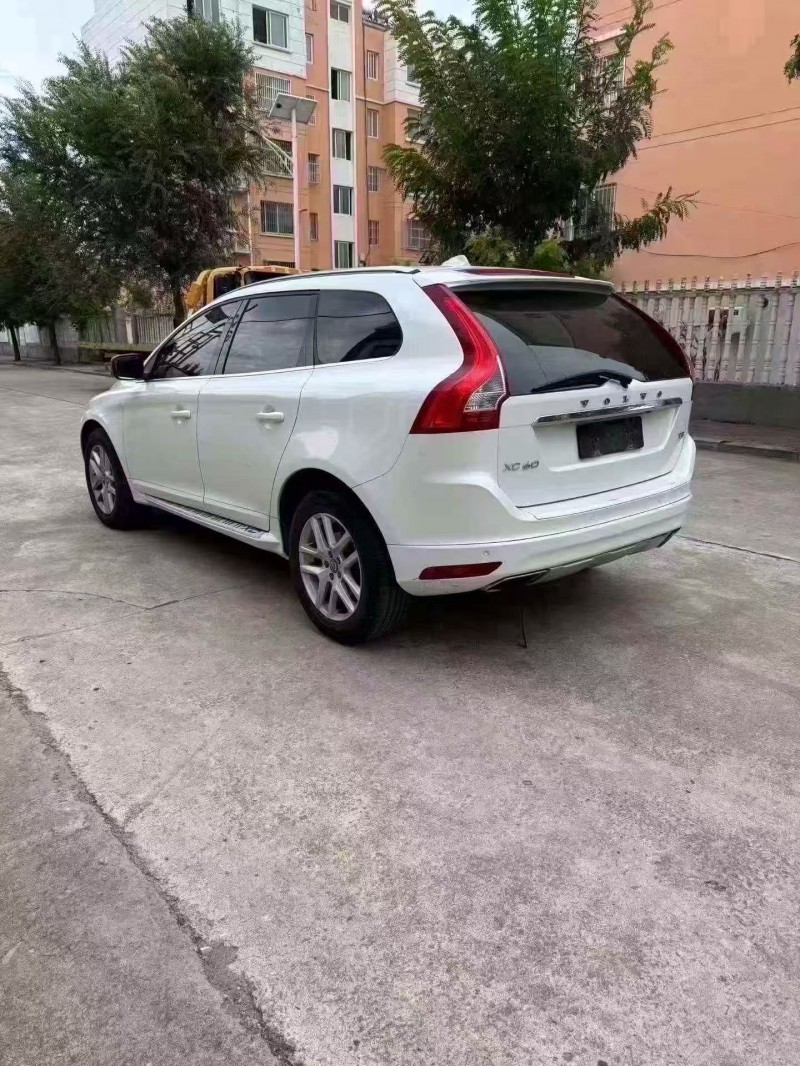烟台16年沃尔沃XC605