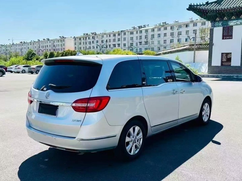 聊城16年别克GL88