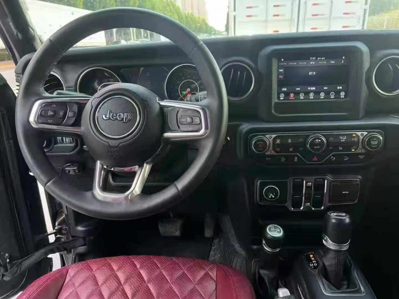 淄博20年Jeep牧马人6