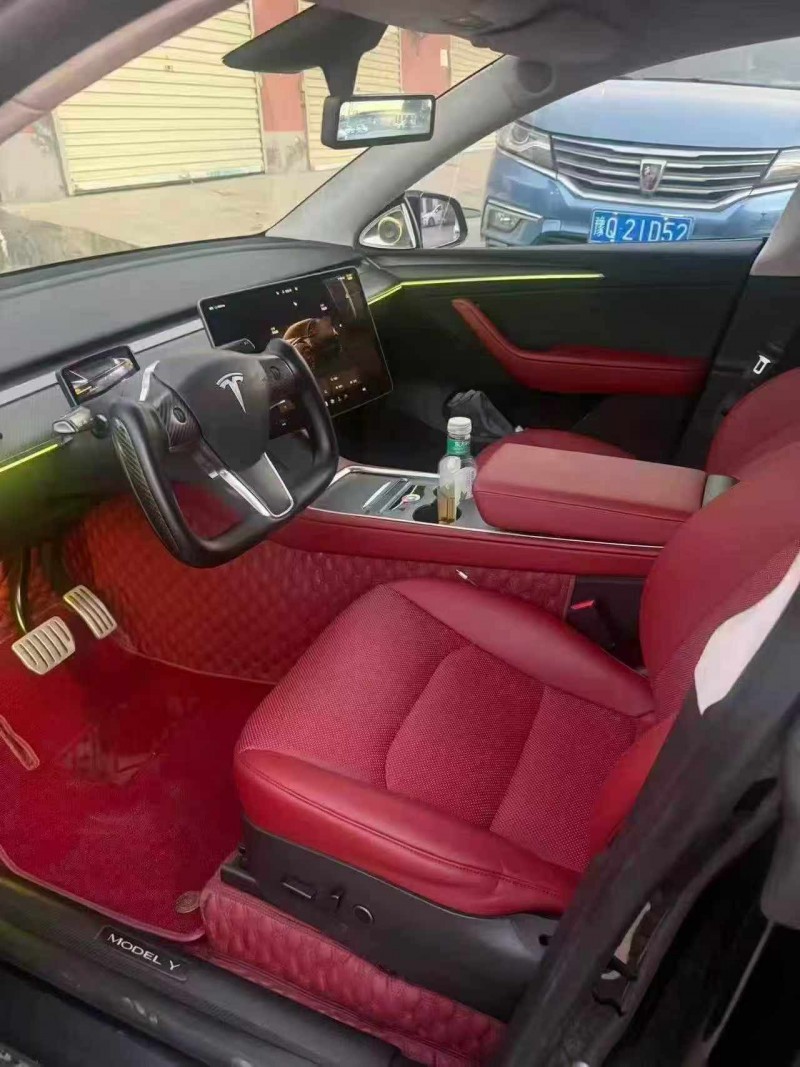 新乡24年特斯拉MODEL Y4