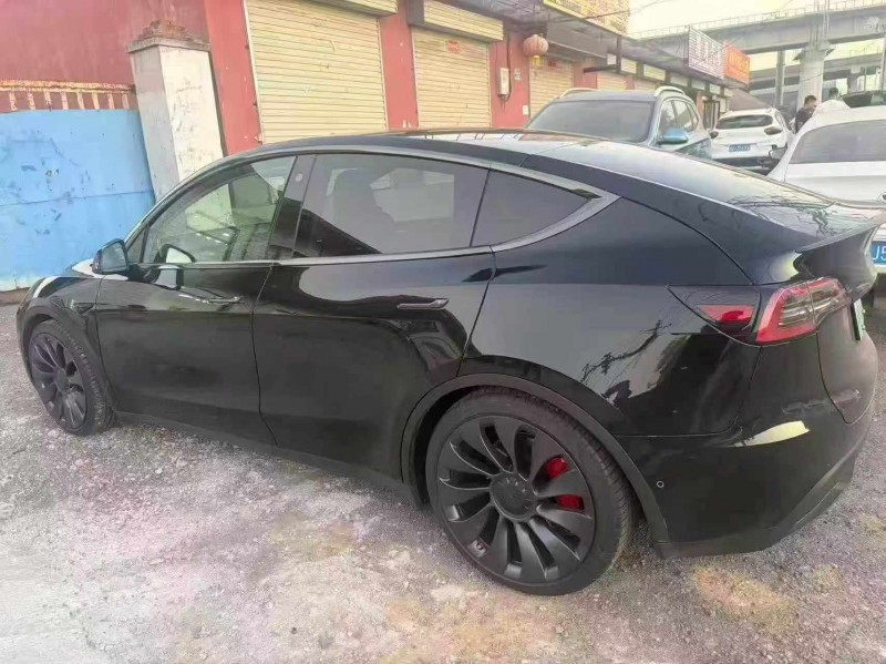 新乡24年特斯拉MODEL Y8