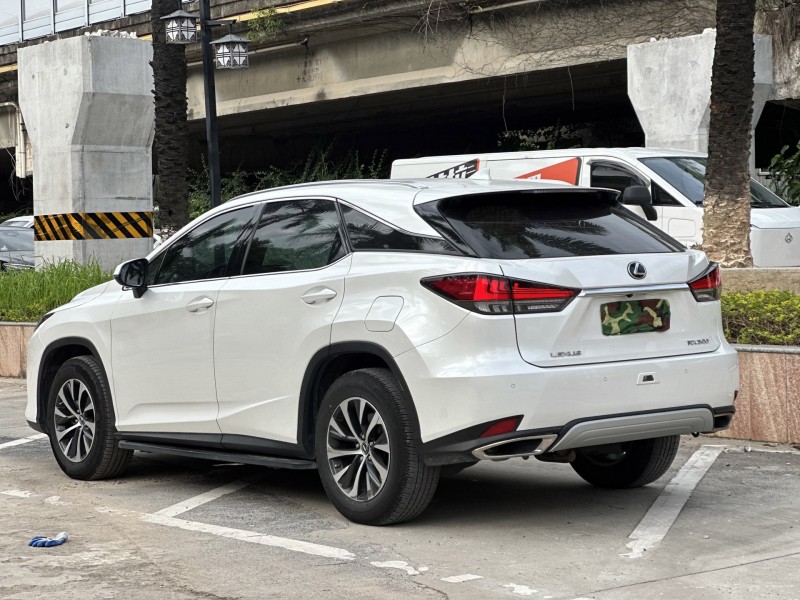 东莞22年雷克萨斯RX8