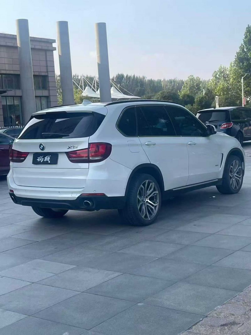 盐城16年宝马X69