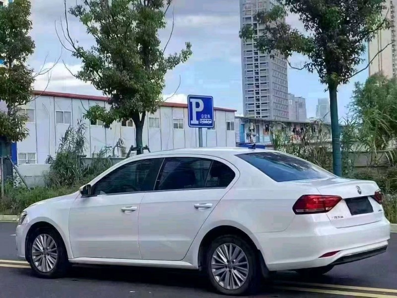 孝感20年大众朗逸8
