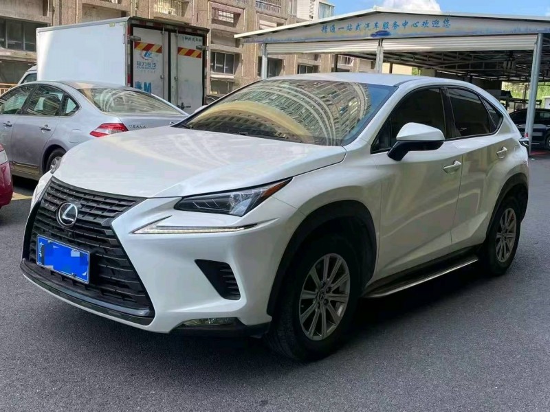 广州21年雷克萨斯NX2