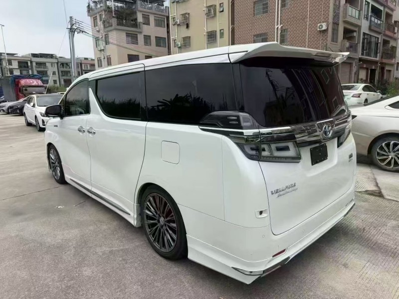 广州19年丰田威尔法8