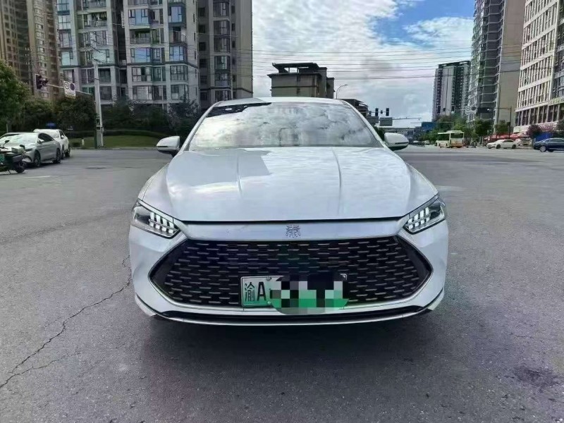 广元24年比亚迪秦1