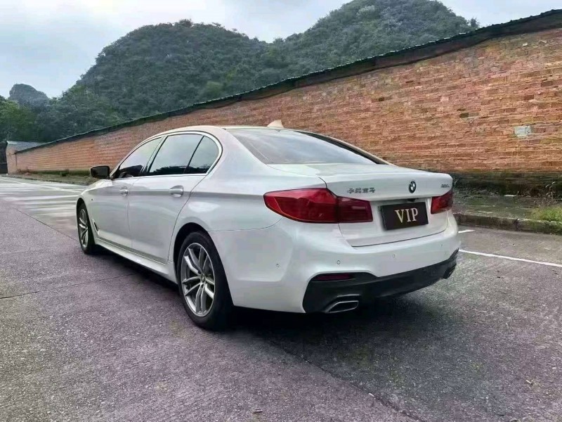 柳州21年宝马5系4