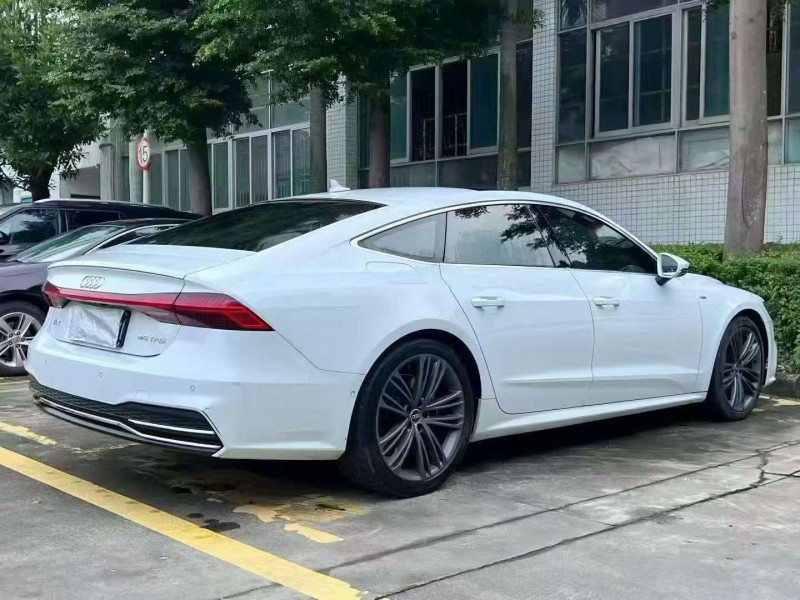 广州23年奥迪A7L8